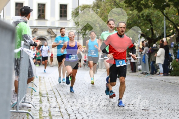 Hofmühlvolksfest-Halbmarathon Gloffer Werd