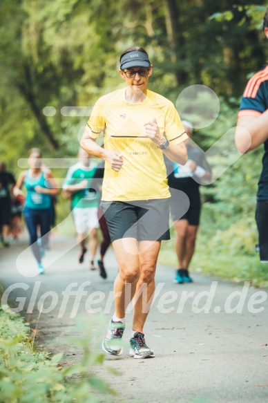 Hofmühlvolksfest-Halbmarathon Gloffer Werd