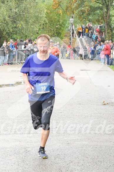 Hofmühlvolksfest-Halbmarathon Gloffer Werd