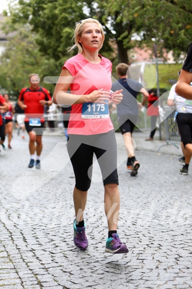 Hofmühlvolksfest-Halbmarathon Gloffer Werd