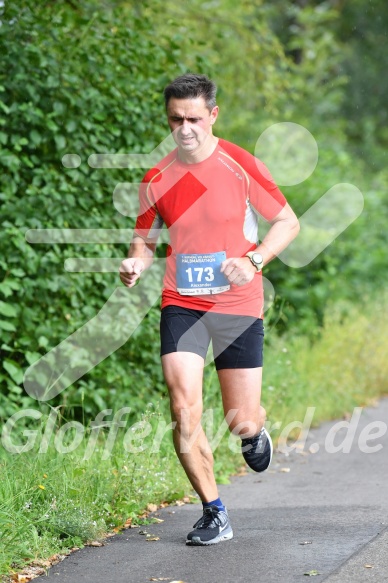 Hofmühl Volksfest-Halbmarathon Gloffer Werd