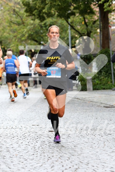 Hofmühlvolksfest-Halbmarathon Gloffer Werd