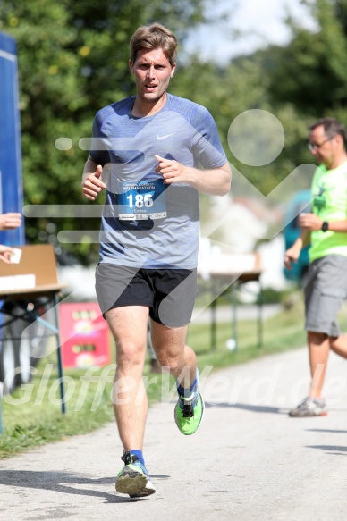 Hofmühl Volksfest-Halbmarathon Gloffer Werd