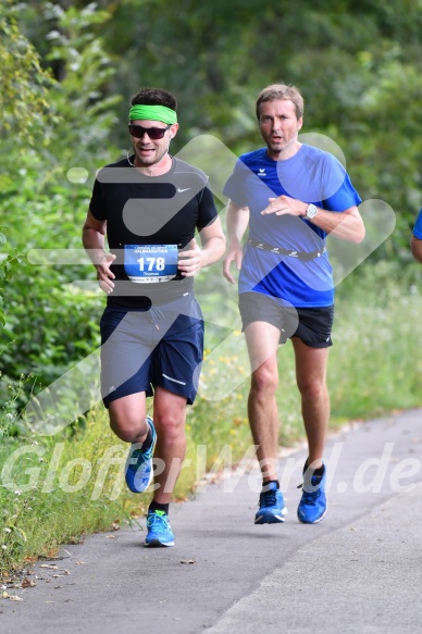 Hofmühl Volksfest-Halbmarathon Gloffer Werd