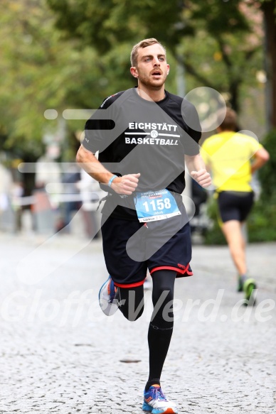 Hofmühlvolksfest-Halbmarathon Gloffer Werd