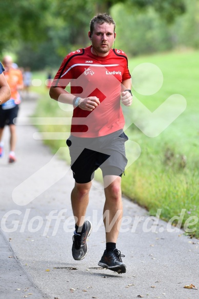 Hofmühl Volksfest-Halbmarathon Gloffer Werd