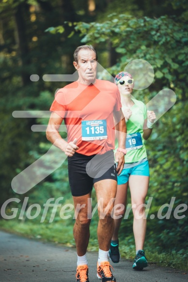 Hofmühlvolksfest-Halbmarathon Gloffer Werd