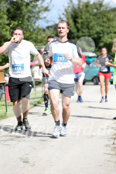 Hofmühl Volksfest-Halbmarathon Gloffer Werd