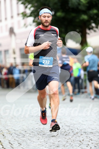 Hofmühlvolksfest-Halbmarathon Gloffer Werd