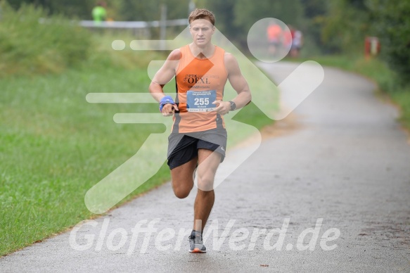 Hofmühlvolksfest-Halbmarathon Gloffer Werd