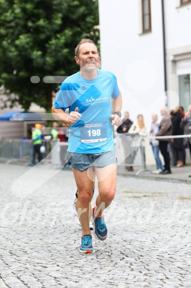 Hofmühlvolksfest-Halbmarathon Gloffer Werd