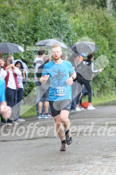 Hofmühl Volksfest-Halbmarathon Gloffer Werd