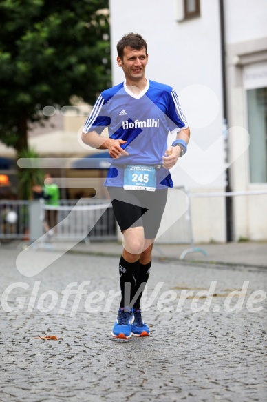 Hofmühlvolksfest-Halbmarathon Gloffer Werd