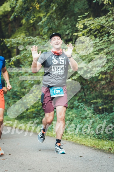 Hofmühlvolksfest-Halbmarathon Gloffer Werd