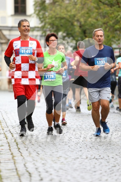 Hofmühlvolksfest-Halbmarathon Gloffer Werd