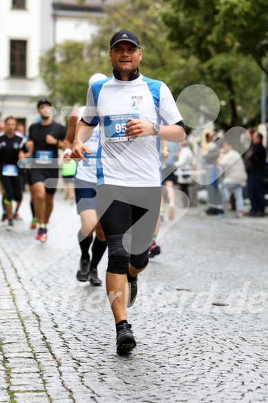 Hofmühlvolksfest-Halbmarathon Gloffer Werd