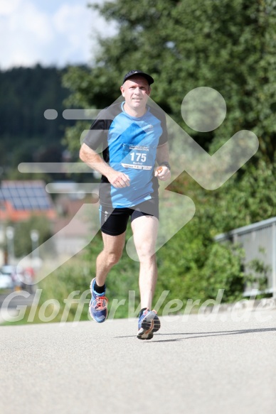 Hofmühl Volksfest-Halbmarathon Gloffer Werd