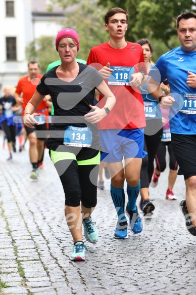 Hofmühlvolksfest-Halbmarathon Gloffer Werd