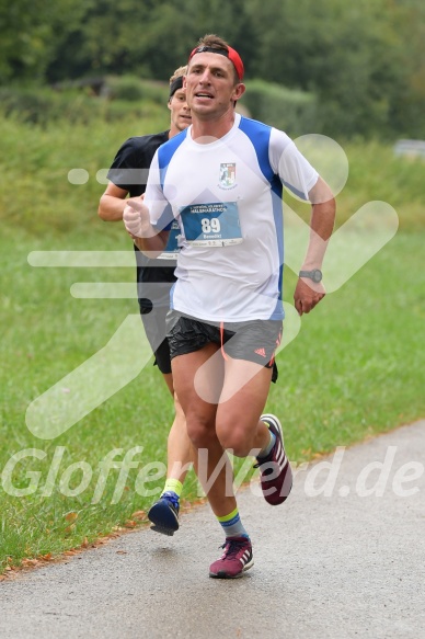 Hofmühlvolksfest-Halbmarathon Gloffer Werd