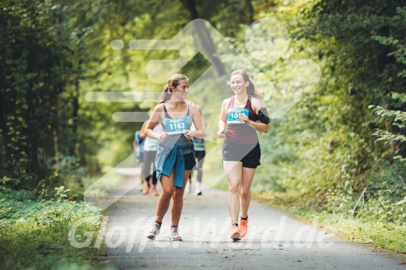 Hofmühlvolksfest-Halbmarathon Gloffer Werd