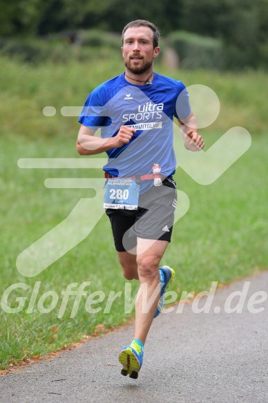 Hofmühlvolksfest-Halbmarathon Gloffer Werd