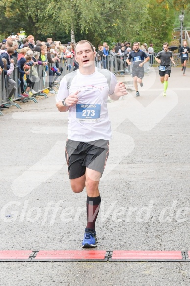 Hofmühlvolksfest-Halbmarathon Gloffer Werd