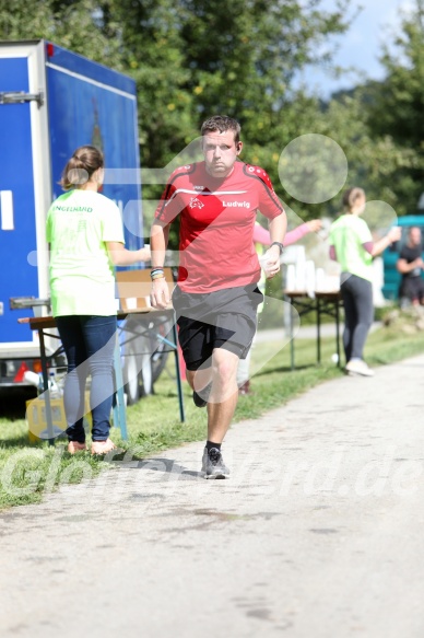 Hofmühl Volksfest-Halbmarathon Gloffer Werd