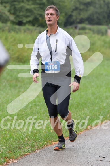 Hofmühlvolksfest-Halbmarathon Gloffer Werd