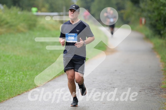 Hofmühlvolksfest-Halbmarathon Gloffer Werd