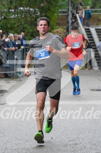 Hofmühlvolksfest-Halbmarathon Gloffer Werd