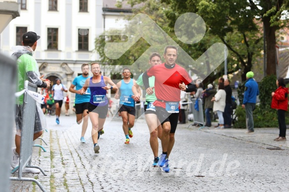 Hofmühlvolksfest-Halbmarathon Gloffer Werd