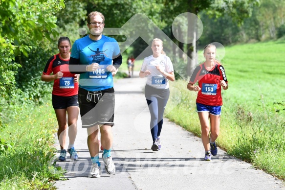 Hofmühl Volksfest-Halbmarathon Gloffer Werd