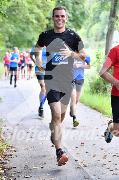 Hofmühl Volksfest-Halbmarathon Gloffer Werd