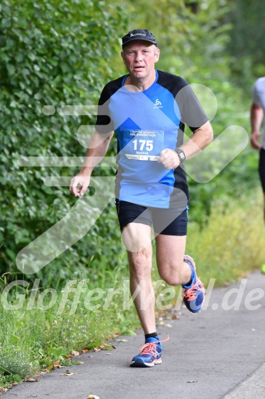 Hofmühl Volksfest-Halbmarathon Gloffer Werd