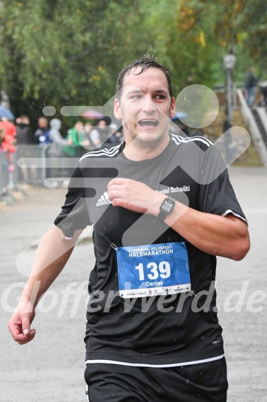 Hofmühlvolksfest-Halbmarathon Gloffer Werd