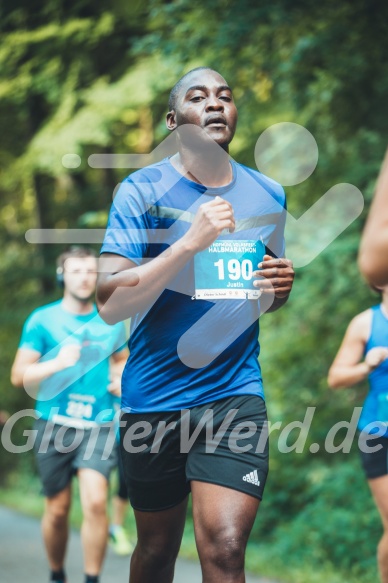 Hofmühlvolksfest-Halbmarathon Gloffer Werd