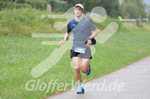 Hofmühlvolksfest-Halbmarathon Gloffer Werd