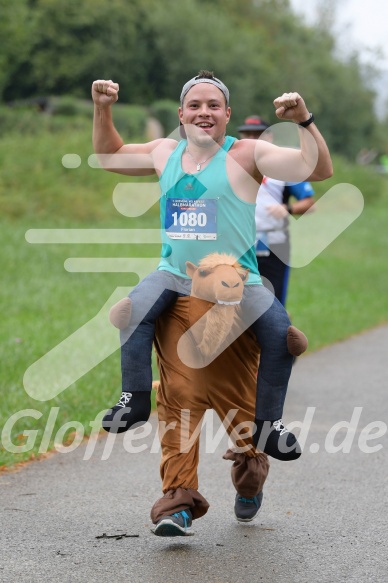 Hofmühlvolksfest-Halbmarathon Gloffer Werd