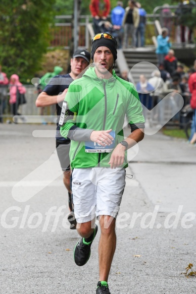 Hofmühlvolksfest-Halbmarathon Gloffer Werd