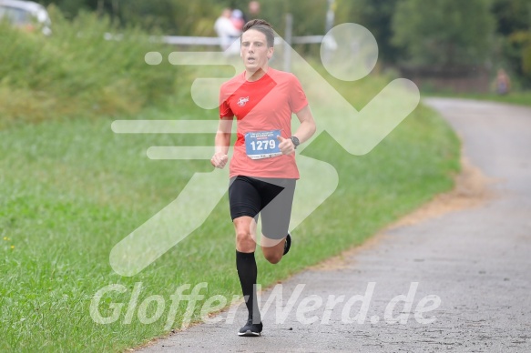 Hofmühlvolksfest-Halbmarathon Gloffer Werd