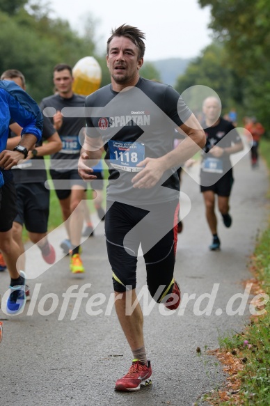 Hofmühlvolksfest-Halbmarathon Gloffer Werd