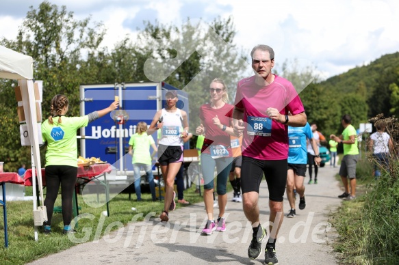 Hofmühl Volksfest-Halbmarathon Gloffer Werd