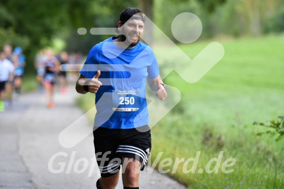 Hofmühl Volksfest-Halbmarathon Gloffer Werd