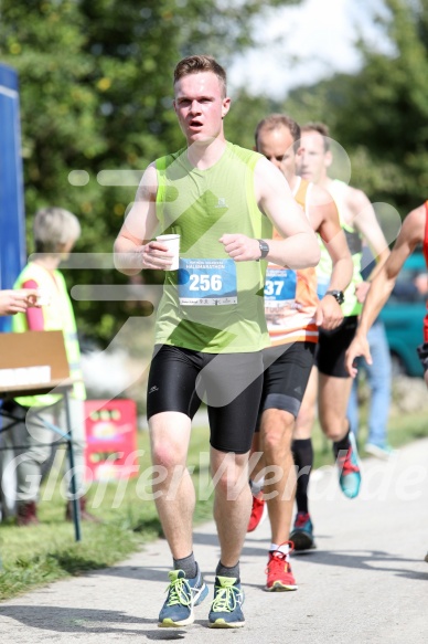 Hofmühl Volksfest-Halbmarathon Gloffer Werd