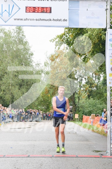 Hofmühlvolksfest-Halbmarathon Gloffer Werd