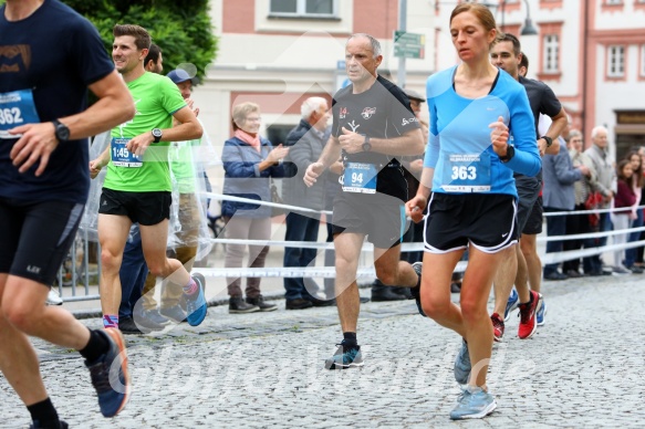 Hofmühlvolksfest-Halbmarathon Gloffer Werd