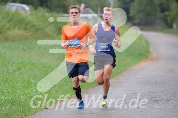 Hofmühlvolksfest-Halbmarathon Gloffer Werd