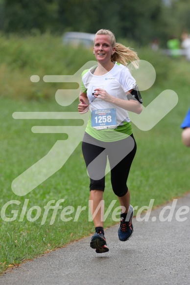 Hofmühlvolksfest-Halbmarathon Gloffer Werd