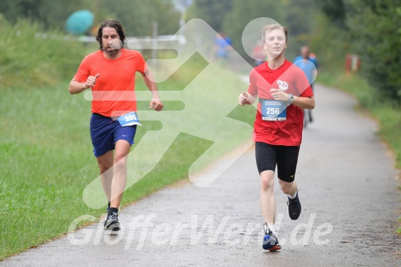 Hofmühlvolksfest-Halbmarathon Gloffer Werd