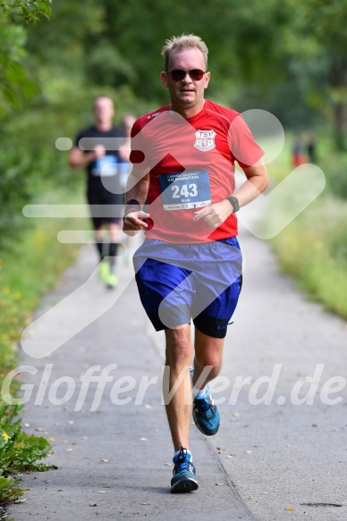 Hofmühl Volksfest-Halbmarathon Gloffer Werd